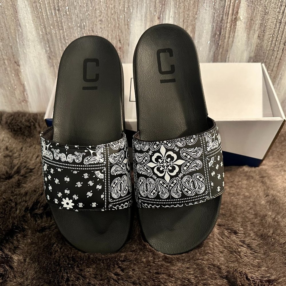 Carre Bandana Ultra Classique Slides Black/White Brand New Several Sizes